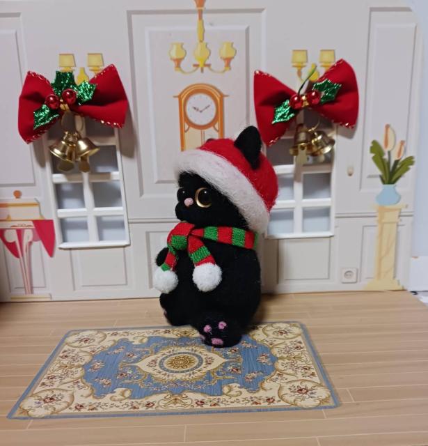 クリスマスの黒猫ちゃん  羊毛フェルト < ペット/手芸/園芸  クリスマスの黒猫ちゃん  羊毛フェルト < ペット/手芸/園芸の
