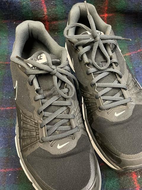 Nike ブラック ランニングシューズ ナイキ 27.5センチ < ブランド Nike ブラック ランニングシューズ ナイキ 27.5センチ < ブランドの