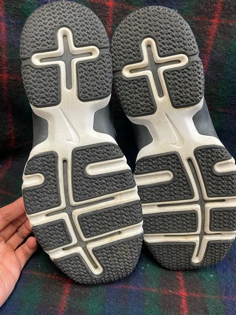 Nike ブラック ランニングシューズ ナイキ 27.5センチ < ブランド Nike ブラック ランニングシューズ ナイキ 27.5センチ < ブランドの