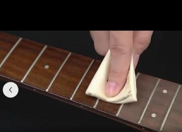 お試し価格990円★蜂蜜ワックス ウッドオイル ホームケア 研磨剤 80G (木製フロア用)保護と輝き強化、ギター油、ピアノメンテ < ホビー お試し価格990円★蜂蜜ワックス ウッドオイル ホームケア 研磨剤 80G (木製フロア用)保護と輝き強化、ギター油、ピアノメンテ < ホビーの