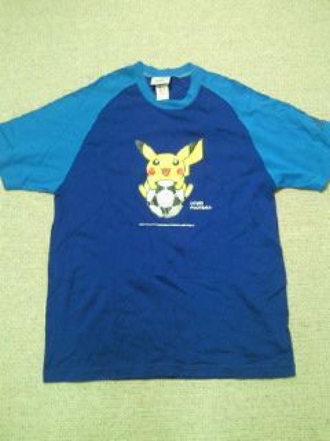 サッカー adidas アディダス キリン 勝ちT ポケモン ピカチュウ Tシャツ ブルー Lサイズ < ブランド  サッカー adidas アディダス キリン 勝ちT ポケモン ピカチュウ Tシャツ ブルー Lサイズ < ブランドの