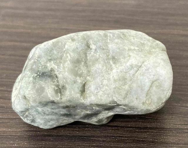 500円スタート!「お守り」や「ワイヤー作家」や「ジュエリー作家」の素材に阿波翡翠(ジェイド)原石 < インテリア/ライフ  500円スタート!「お守り」や「ワイヤー作家」や「ジュエリー作家」の素材に阿波翡翠(ジェイド)原石  < インテリア/ライフの