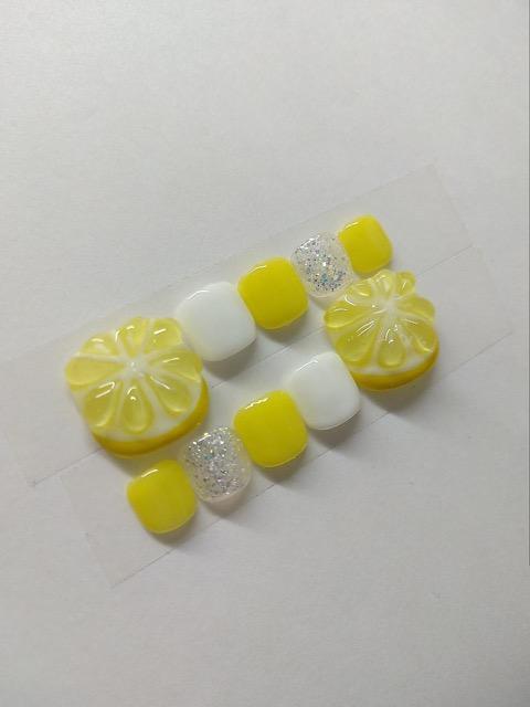LBNYLA☆フルペディ♪ レモンぷっくり、イエロー、ホワイト トロピカル フルーツ < 香水/コスメ/ネイル  LBNYLA☆フルペディ♪ レモンぷっくり、イエロー、ホワイト トロピカル フルーツ < 香水/コスメ/ネイルの