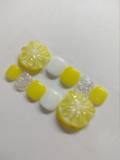 LBNYLA☆フルペディ♪ レモンぷっくり、イエロー、ホワイト トロピカル フルーツ < 香水/コスメ/ネイル  LBNYLA☆フルペディ♪ レモンぷっくり、イエロー、ホワイト トロピカル フルーツ < 香水/コスメ/ネイルの