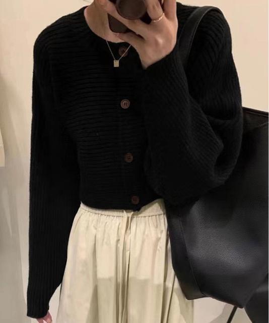 送料無料 新品 ドルマンニットトップス ショート丈ニット < 女性ファッション  送料無料 新品 ドルマンニットトップス ショート丈ニット < 女性ファッションの