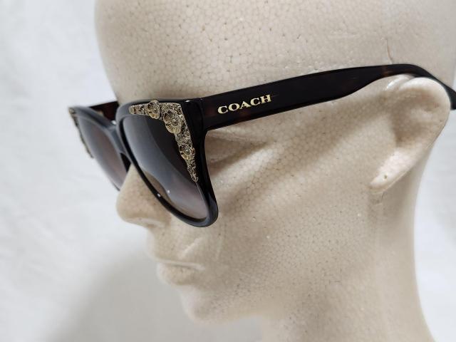 正規良 コーチ フラワー アイコンロゴ キャットアイ サングラス 茶 花アート フォックス型 フルフレーム ビッグレンズアイウェア < ブランド  正規良 コーチ フラワー アイコンロゴ キャットアイ サングラス 茶 花アート フォックス型 フルフレーム ビッグレンズアイウェア < ブランドの