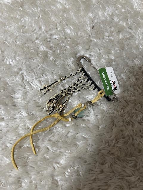 1Vi^OtFREAK'S STORE QUILT PIN & Shanti BlueăuXbg