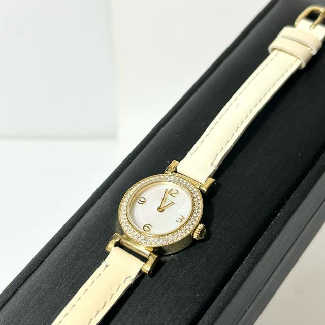 美品 COACH コーチ 腕時計 クォーツ CA.72.7.34.0738S シェル ラインストーン パテントレザー 動作確認済み < ブランド 美品 COACH コーチ 腕時計 クォーツ CA.72.7.34.0738S シェル ラインストーン パテントレザー 動作確認済み < ブランドの