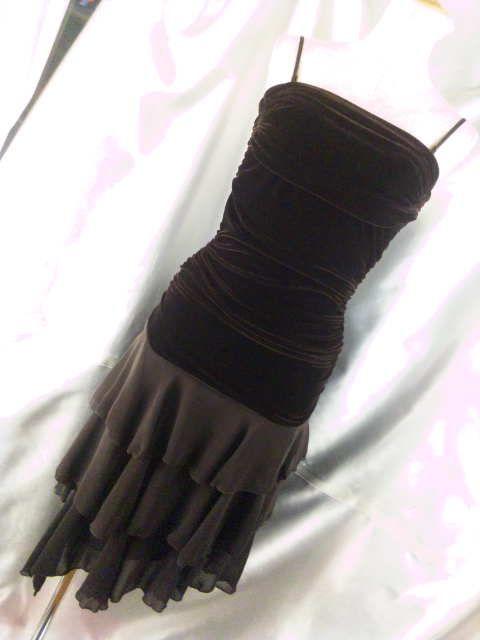 228★お得情報あり★イプダ★シャーリングアシメ★ワンピース★S★ < ブランド 228★お得情報あり★イプダ★シャーリングアシメ★ワンピース★S★ < ブランドの