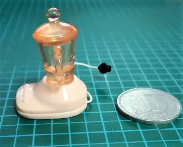 ミニチュア★ジューサー★ミキサー★ピンク★色違いあります★ < おもちゃ ミニチュア★ジューサー★ミキサー★ピンク★色違いあります★ < おもちゃの