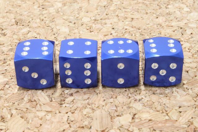 汎用エアバルブ キャップ ダイス型 サイコロ < 自動車/バイク 汎用エアバルブ キャップ ダイス型 サイコロ < 自動車/バイク