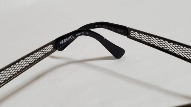 正規美 ヴェルサーチ メデューサロゴ クラシックヴィンテージ サングラス 黒系茶 オープンメッシュシャイニーメタルフレーム 眼鏡〇 < ブランド  正規美 ヴェルサーチ メデューサロゴ クラシックヴィンテージ サングラス 黒系茶 オープンメッシュシャイニーメタルフレーム 眼鏡〇 < ブランドの