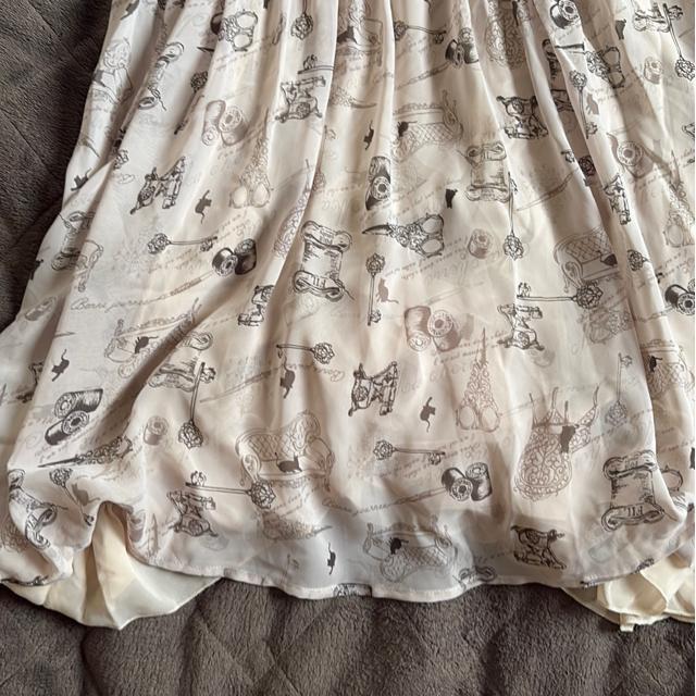 タンス整理品 衣類 おまとめOK ホームクリーニング済み axes femme 猫柄ワンピース Mサイズ < 女性ファッション  タンス整理品 衣類 おまとめOK ホームクリーニング済み axes femme 猫柄ワンピース Mサイズ < 女性ファッションの