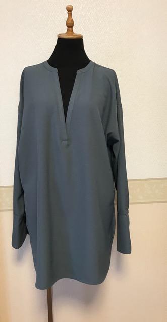 JEANASIS 深Vブラウス ブルーグレー < ブランド JEANASIS 深Vブラウス ブルーグレー < ブランドの