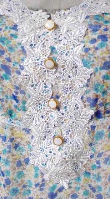 新品*花柄*フリル*シフォン*ワンピース*白×青系 < 女性ファッション 新品*花柄*フリル*シフォン*ワンピース*白×青系 < 女性ファッションの