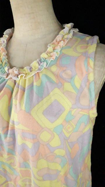 ★可愛い!淡い色!胸パット付き!ノースリカットソー★M-L★ < 女性ファッション  ★可愛い!淡い色!胸パット付き!ノースリカットソー★M-L★ < 女性ファッションの