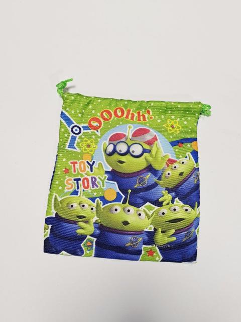 (2) DISNEY トイストーリー 巾着袋 < 女性ファッション (2) DISNEY トイストーリー 巾着袋 < 女性ファッションの