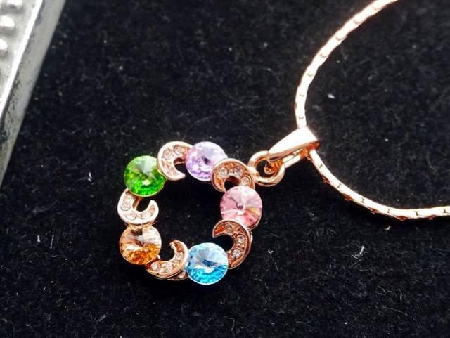 新品ゴスロリ姫系アンティーク調カラーストーンネックレス18KRGP < 女性アクセサリー/時計  新品ゴスロリ姫系アンティーク調カラーストーンネックレス18KRGP  < 女性アクセサリー/時計の