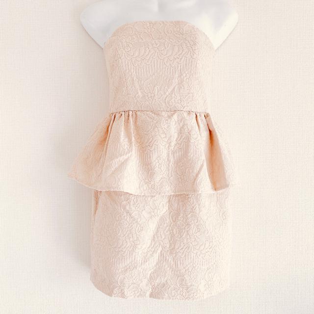 MercuryLuxベージュ総レースペプラムベアミニワンピースドレス < ブランド MercuryLuxベージュ総レースペプラムベアミニワンピースドレス < ブランドの