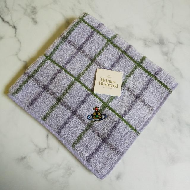 AVienne Westwood/BBAEGXgEbhR_ Vi  uh 