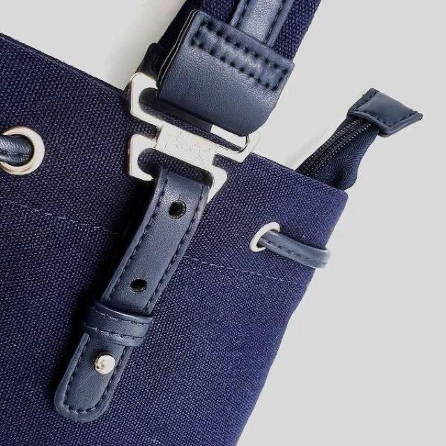 yCT[zK^(񔄕i)wYVES SAINT LAURENT  g[gobOxVi  uh 