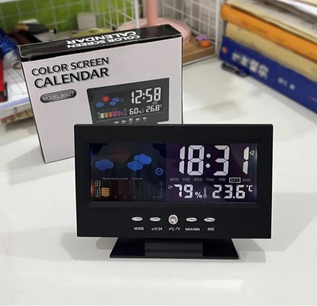 時計 1個 デジタル LED デジタル ブラック クリエイティブ 時間表示 スタイリッシュ ファッション (ブラック サイズ 1) < インテリア/ライフ  時計 1個 デジタル LED デジタル ブラック クリエイティブ 時間表示 スタイリッシュ ファッション (ブラック サイズ 1) < インテリア/ライフの