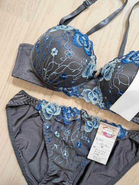 B70/M★Wパット★盛れるノンワイヤーブラジャーショーツセット★新品★送料無料 < 女性ファッション  B70/M★Wパット★盛れるノンワイヤーブラジャーショーツセット★新品★送料無料 < 女性ファッションの
