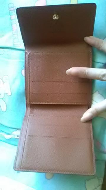 新品*LOUIS VUITTON*2つ折り財布*訳あり < ブランド  新品*LOUIS VUITTON*2つ折り財布*訳あり < ブランドの