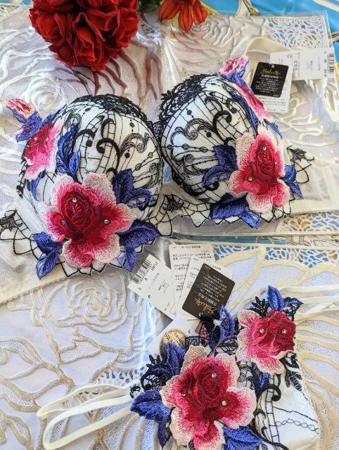 Wacoal/ワコール/salute/サルート/店舗限定/29G/ラマン/G65&ソングTバックショーツM/IV/アイボリー < 女性ファッション  Wacoal/ワコール/salute/サルート/店舗限定/29G/ラマン/G65&ソングTバックショーツM/IV/アイボリー < 女性ファッションの