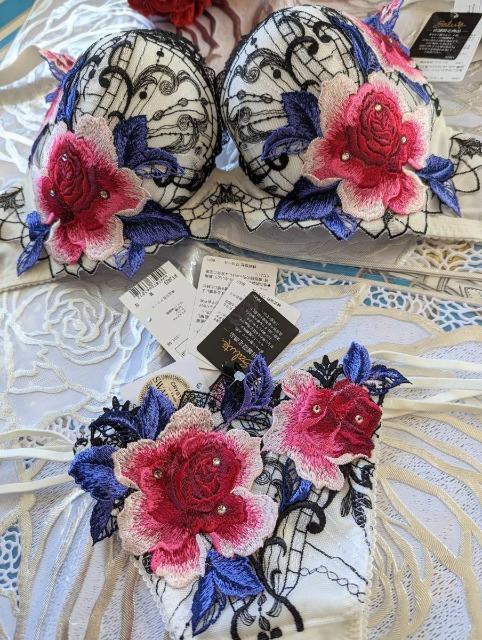 Wacoal/ワコール/salute/サルート/店舗限定/29G/ラマン/G65&ソングTバックショーツM/IV/アイボリー < 女性ファッション  Wacoal/ワコール/salute/サルート/店舗限定/29G/ラマン/G65&ソングTバックショーツM/IV/アイボリー < 女性ファッションの