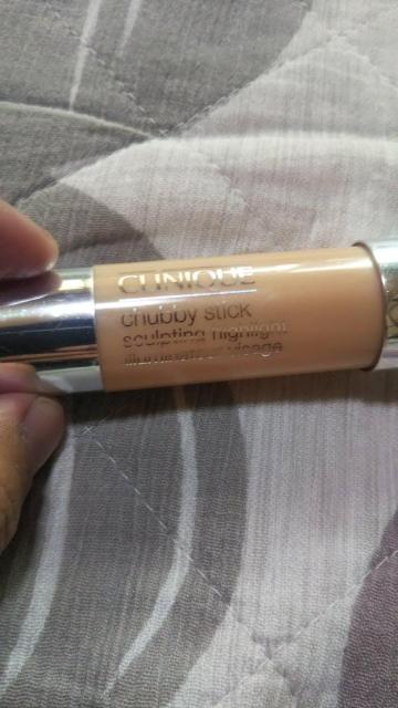 CLINIQUE チャビースティック スカルプティングハイライト スーパースターライト 残量8割程 フェースカラー アイカラー < 香水/コスメ/ネイル  CLINIQUE チャビースティック スカルプティングハイライト スーパースターライト 残量8割程 フェースカラー アイカラー < 香水/コスメ/ネイルの