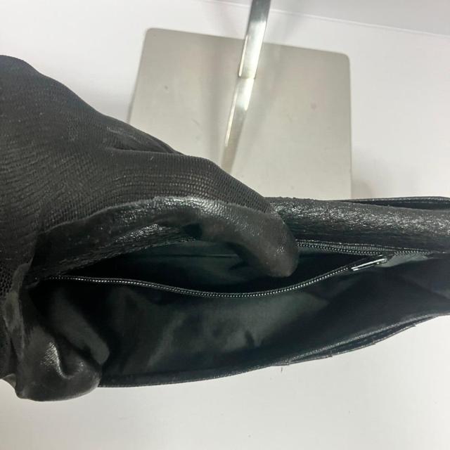 フランコバレンチノ FRANCO VALENTINO 長財布 黒 レザー シボ革 < 男性ファッション フランコバレンチノ FRANCO VALENTINO 長財布 黒 レザー シボ革 < 男性ファッションの