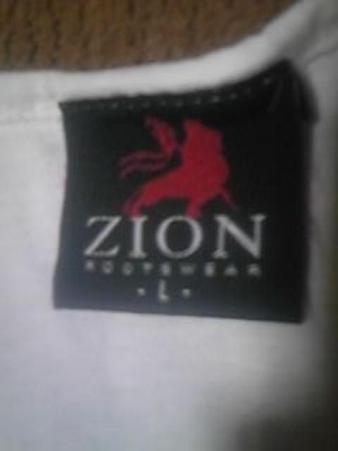B-BOY.スト系 美品 ZION タンクトップ L 白 レゲエ < 男性ファッション  B-BOY.スト系 美品 ZION タンクトップ L 白 レゲエ < 男性ファッションの