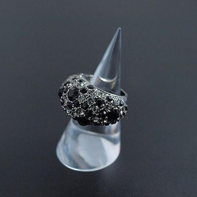 ドバイの女王風ゴージャスボリュームリング!極上クリスタルB < 女性アクセサリー/時計  ドバイの女王風ゴージャスボリュームリング!極上クリスタルB  < 女性アクセサリー/時計の