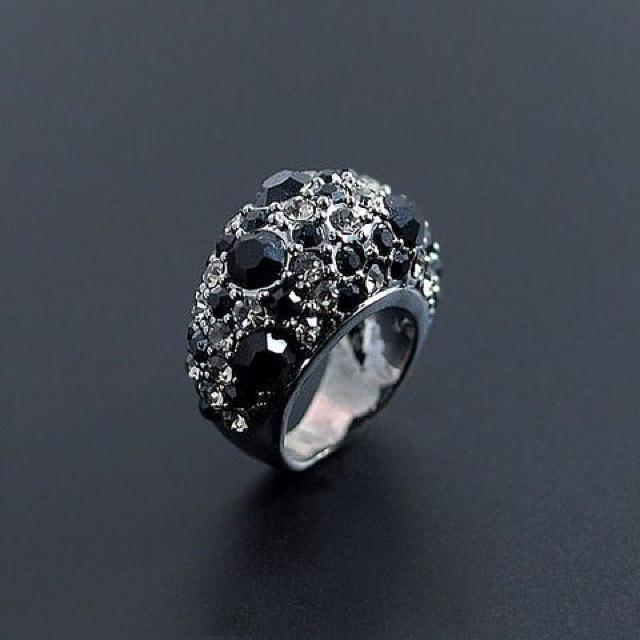 ドバイの女王風ゴージャスボリュームリング!極上クリスタルB < 女性アクセサリー/時計  ドバイの女王風ゴージャスボリュームリング!極上クリスタルB < 女性アクセサリー/時計の