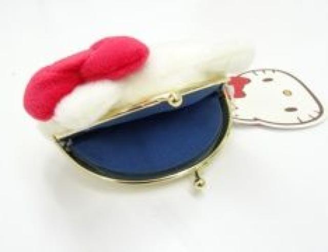 《New》キティちゃん★ぬいぐるみ風・70年代シリーズ*がま口.コインケース < 女性ファッション  《New》キティちゃん★ぬいぐるみ風・70年代シリーズ*がま口.コインケース < 女性ファッションの