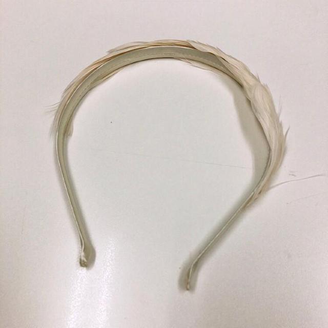 ◆H&M購入◆フェザーカチューシャ★未使用!!結婚式パーティー♪ < 女性アクセサリー/時計  ◆H&M購入◆フェザーカチューシャ★未使用!!結婚式パーティー♪  < 女性アクセサリー/時計の