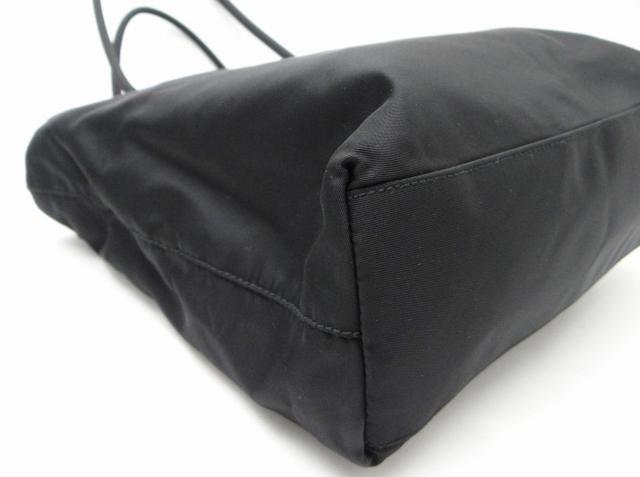 PRADA プラダ B8484 TESSUTO CITY ナイロン ハンドバッグ ブラック×三角プレート<USED> < ブランド PRADA プラダ B8484 TESSUTO CITY ナイロン ハンドバッグ ブラック×三角プレート<USED> < ブランドの