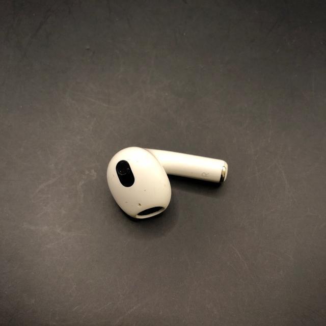即決 純正 Apple アップル AirPods 第3世代 右耳のみ A2565 < 家電/AV  即決 純正 Apple アップル AirPods 第3世代 右耳のみ A2565 < 家電/AVの
