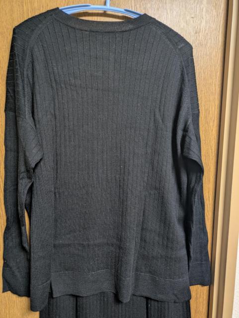 ユニクロUNIQLO美品黒ウール混リブストレッチニットセットアップリブ丸首セーターウエストゴムリブタイトスカートL11号12号 < ブランド  ユニクロUNIQLO美品黒ウール混リブストレッチニットセットアップリブ丸首セーターウエストゴムリブタイトスカートL11号12号 < ブランドの
