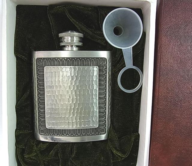 500円スタ★Royal King's Pewterロイヤルキングスピューター社製スピリッツフラスコスキットル < インテリア/ライフ 500円スタ★Royal King's Pewterロイヤルキングスピューター社製スピリッツフラスコスキットル < インテリア/ライフの