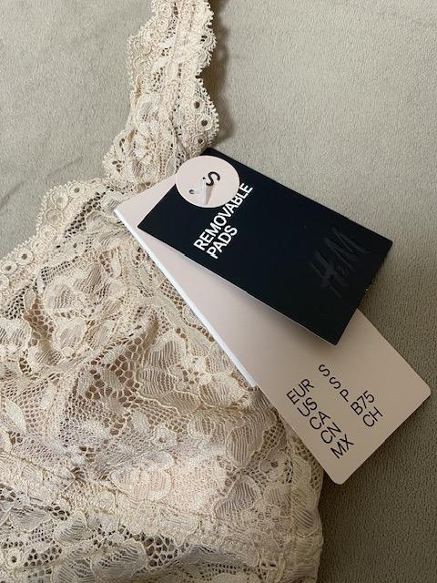 ★新品H&M エイチアンドエムブラレットSベージュ★ < ブランド ★新品H&M エイチアンドエムブラレットSベージュ★ < ブランドの