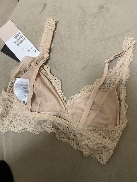 ★新品H&M エイチアンドエムブラレットSベージュ★ < ブランド ★新品H&M エイチアンドエムブラレットSベージュ★ < ブランドの