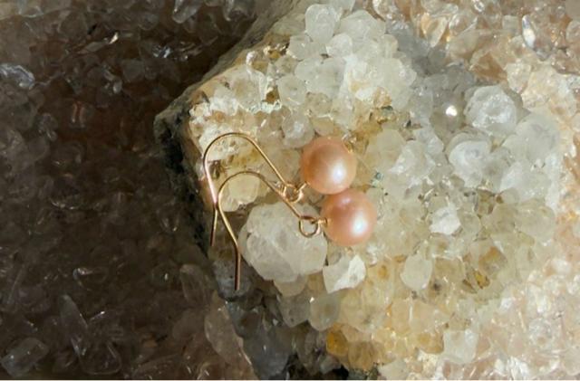 天然真珠(パール)のピアス&シルバー925 < 女性アクセサリー/時計 天然真珠(パール)のピアス&シルバー925 < 女性アクセサリー/時計の