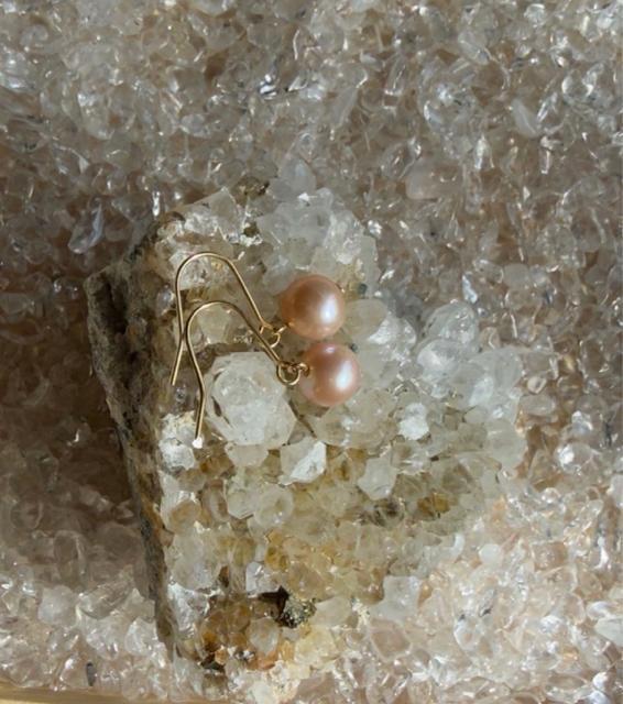 天然真珠(パール)のピアス&シルバー925 < 女性アクセサリー/時計 天然真珠(パール)のピアス&シルバー925 < 女性アクセサリー/時計の