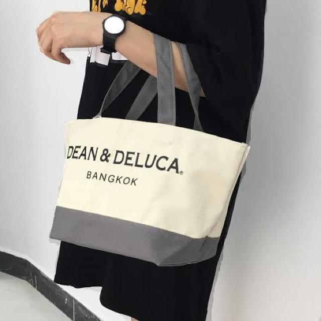 海外限定●DEAN&DELUCAディーンアンドデルーカ●ロゴ入り キャンバストートバッグ S●バイカラー グレー●お弁当入れ 散歩 < 女性ファッション 海外限定●DEAN&DELUCAディーンアンドデルーカ●ロゴ入り キャンバストートバッグ S●バイカラー グレー●お弁当入れ 散歩 < 女性ファッションの