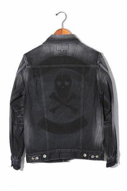 新品 ROUGH AND RUGGED ラフアンドラゲッド ウオッシュ加工 デニム ジャケット 2 黒 ワッペン スカル < 男性ファッション  新品 ROUGH AND RUGGED ラフアンドラゲッド ウオッシュ加工 デニム ジャケット 2 黒 ワッペン スカル < 男性ファッションの