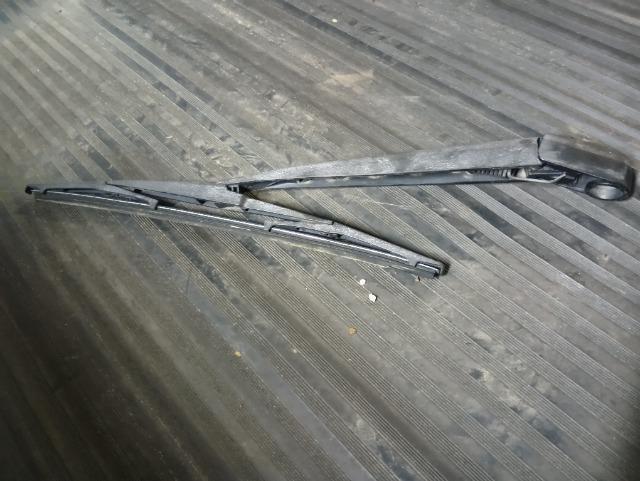 マツダ ビアンテ CCEAW 20S 純正 リアワイパーアーム MAZDA < 自動車/バイク マツダ ビアンテ CCEAW 20S 純正 リアワイパーアーム MAZDA < 自動車/バイク