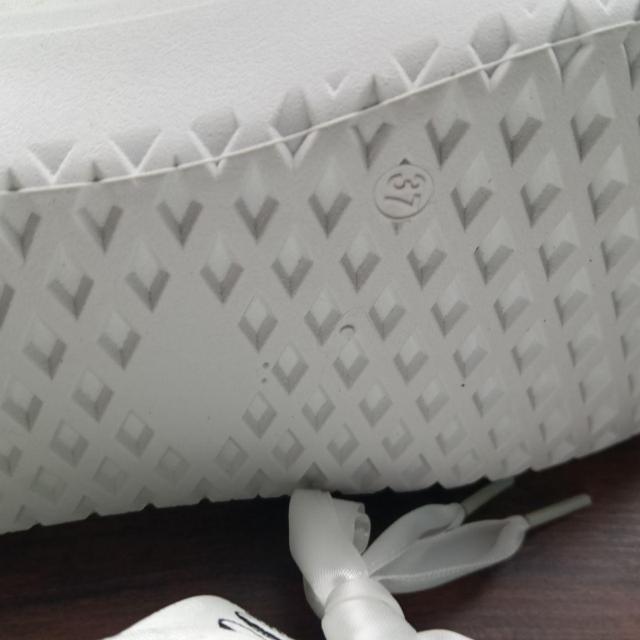 Vi 23.5cm fB[X Xj[J[ zCg V[Y C JWA  t@bV 