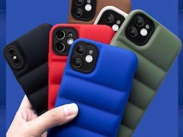 iPhoneケース デザイン シック iPhone15 レッド < 家電/AV iPhoneケース デザイン シック iPhone15 レッド < 家電/AVの